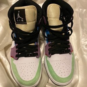 Jordan 1 Mid SE Multi-Color (W)